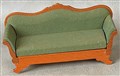 Karljohan-soffa1, saknar ett bakben, 240414.jpg