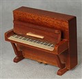 Piano gammalt teak, 230806.jpg